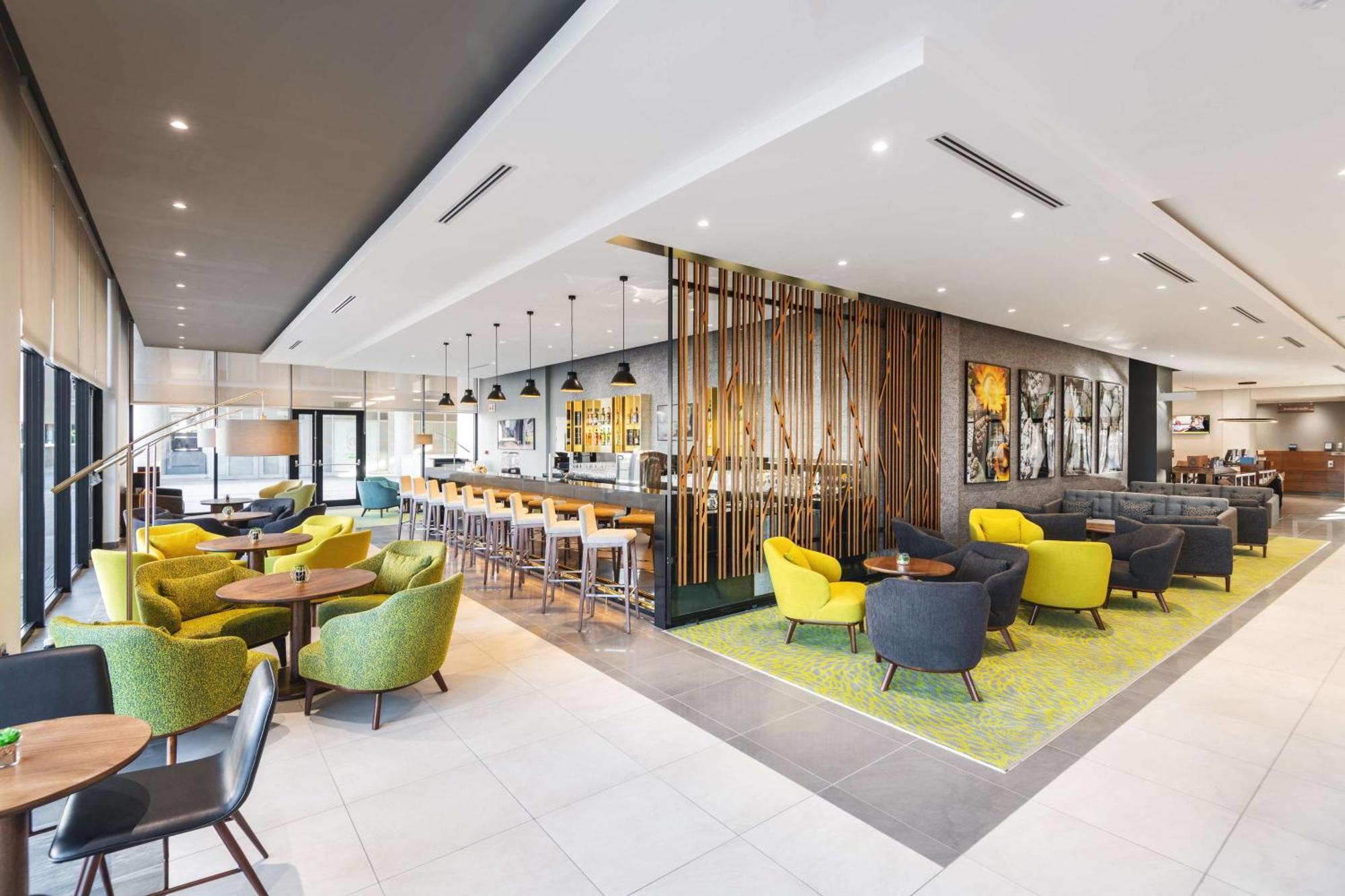 Hilton Garden Inn Windhoek Exterior foto